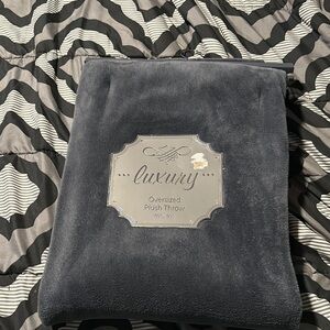 Oversized Plush Throw